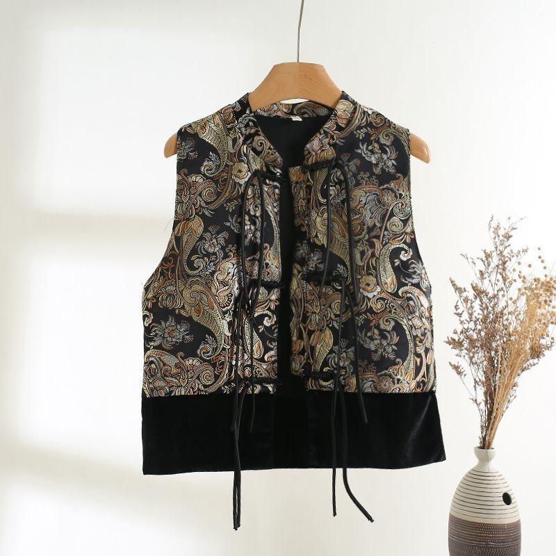 New product 2025 new unique chic super good-looking retro vest embroidered annual top