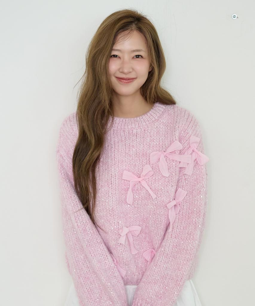 PINK PINEAPPLE Twinkle Glitter Round Knit_Pink