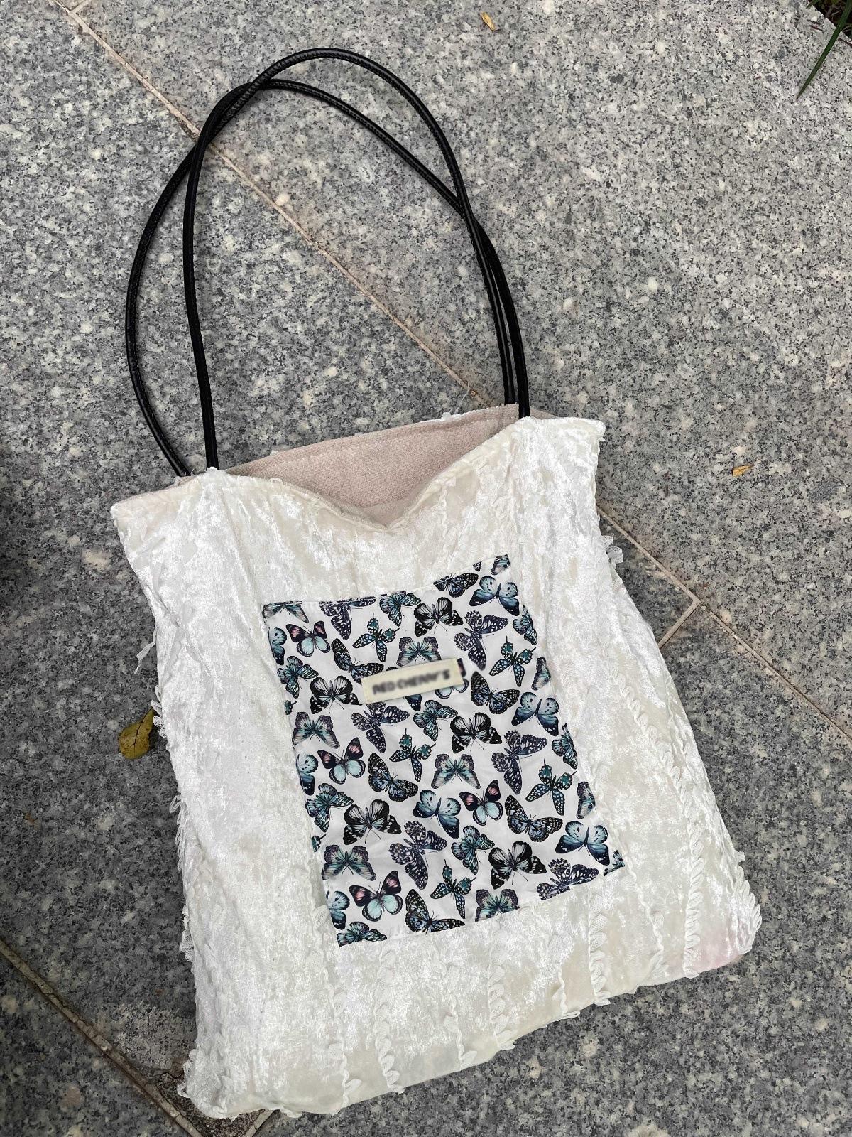 

Сумка-тоут Star Song Qian Butterfly Velvet Lace Canvas Bag Niche Design Commuter Underarm Tote Bag Women белый