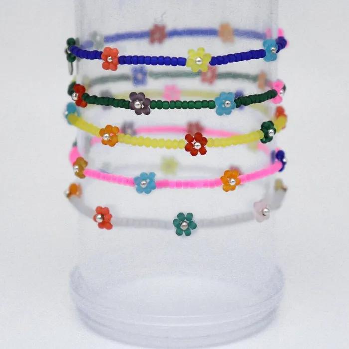 Flower Crush Multi-Color Beads Bracelet Smile Charm Multi-Color Flower Bead Bracelet