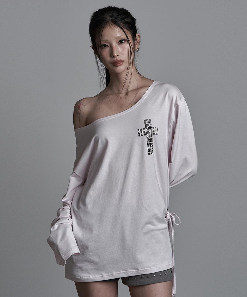 Aejeuyua Cross Line Off-Shoulder T-Shirt Pink