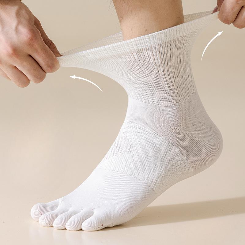 Black Five-fingered Socks for Men, Cotton Socks for Autumn and Winter, Anti-odor, Boneless, Antibacterial, Toe-separating Socks for Spring and Autumn