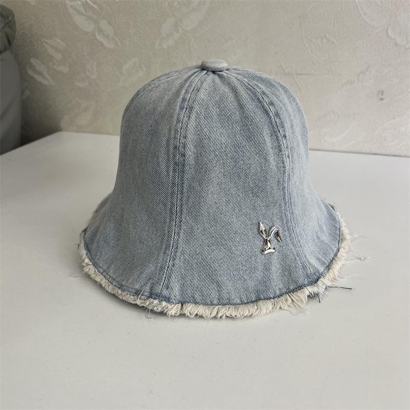 

Wearing washed retro denim basin hat on both sides, women s spring and autumn old rough edge plain face small bucket hat M（56-58cm）