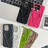 Solid Color Three-Dimensional Pleated Heart Silicone TPU Phone Case for iPhone 14 16 Pro Max for Apple 16 Candy Color Grip