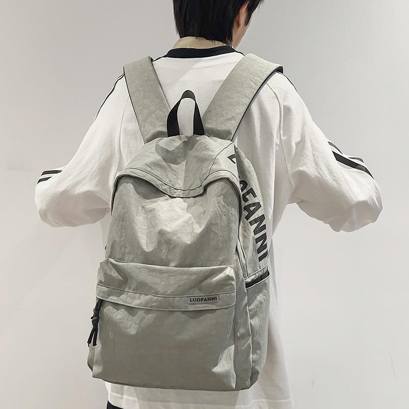 Large capacity casual backpack New college student schoolbag Computer backpack Travel backpack