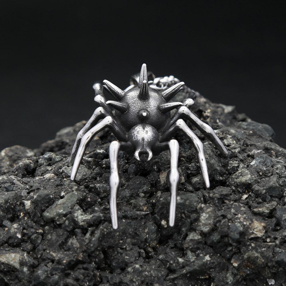 Vintage Gothic Spider Pendant Necklaces For Men Women Punk Animal Stainless Steel Chain Necklace Halloween Gifts