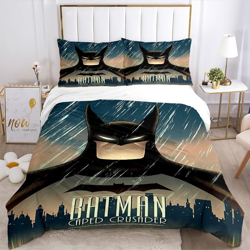 3pcs Batman Caped Crusader Bedding Set, Soft Polyester Duvet Cover and Pillowcases Machine Washable Seasons all suitable 90