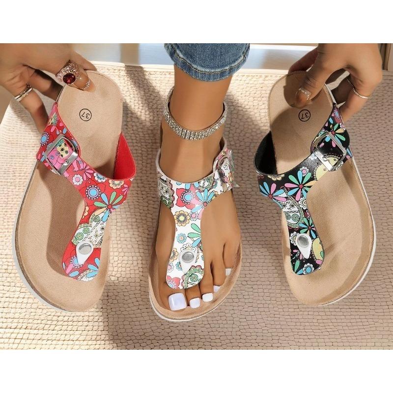 Plus-size Flat Sandals New Flip-flops Beach Slippers Women's Shoes