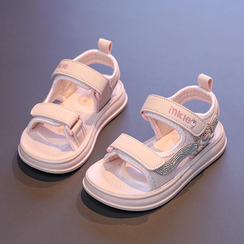 Children's open-toe beach shoes2026New Spring and Summer Rhinestone Girls' Sandals Cute Bear Velcro Children's Shoes