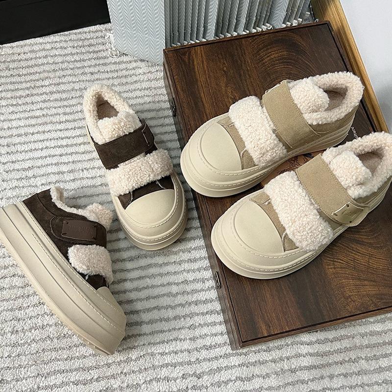 Leather Velcro board shoes women's winter new thick-soled velvet cotton shoes casual little white shoes versatile shoes children