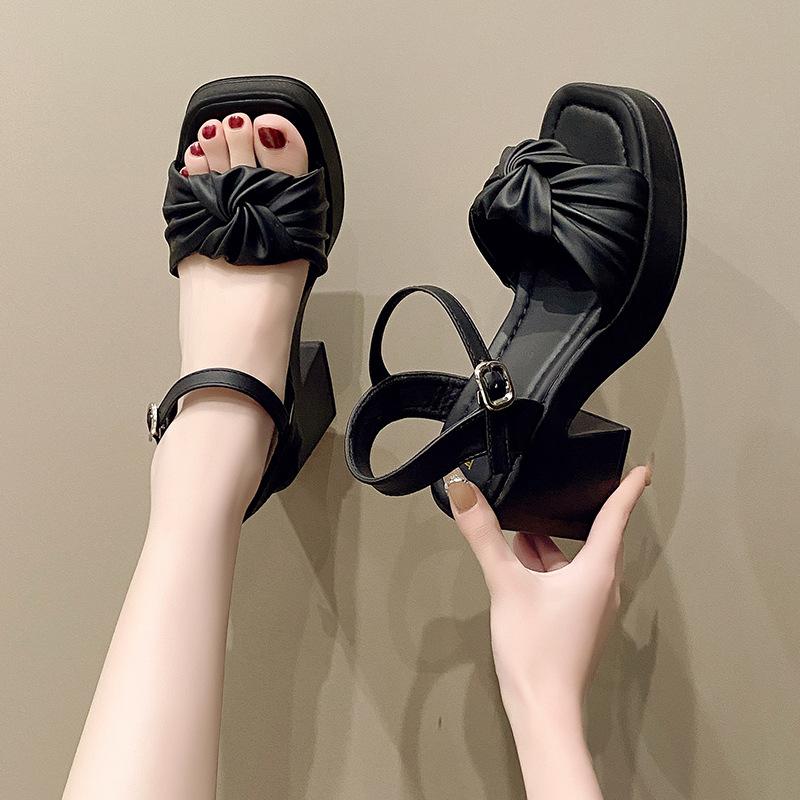 Large size platform high-heeled sandals women's summer new small one-word buckle with square head thick heel women's shoes