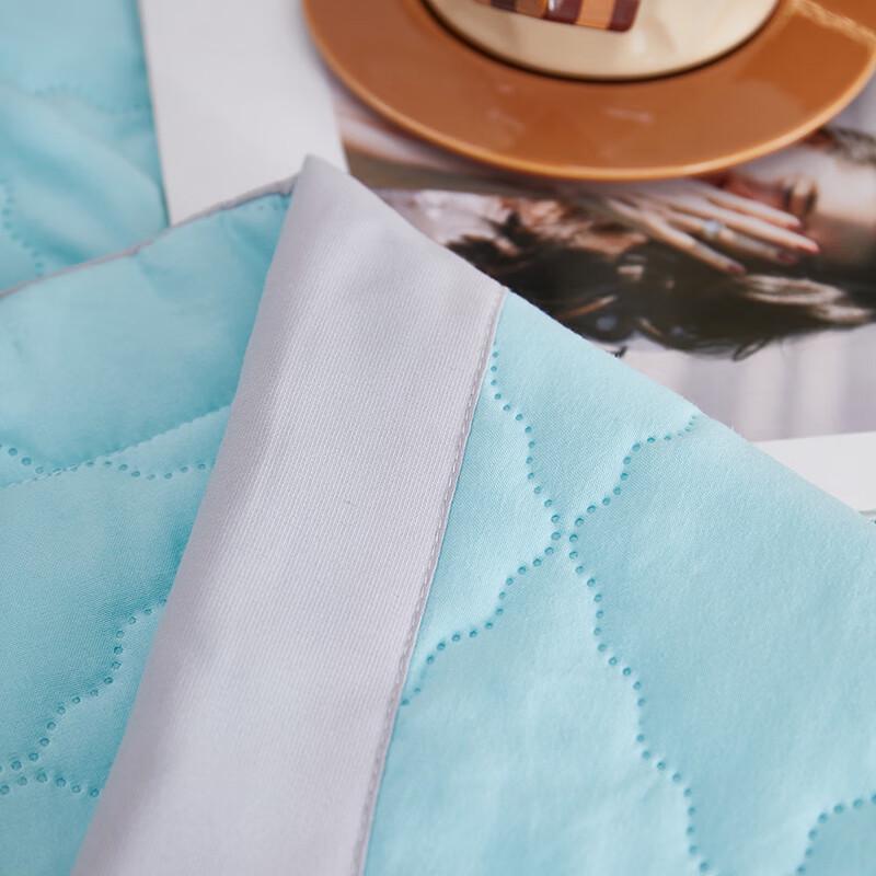 Bijiaman BGM-B2502 Washed Embossed Comforter