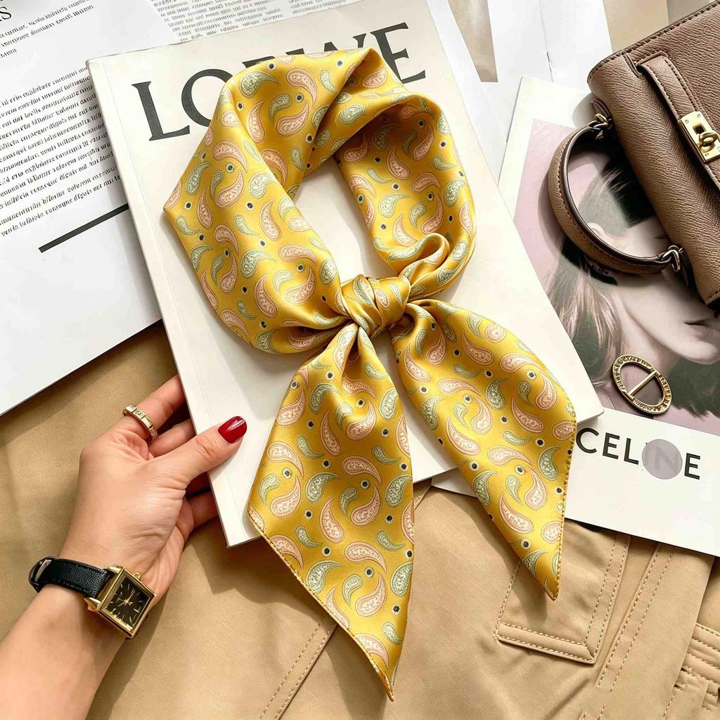 Women's spring and autumn silk scarf temperament versatile thin Internet celebrity Korean version light luxury fashion scarf high-end design small squ