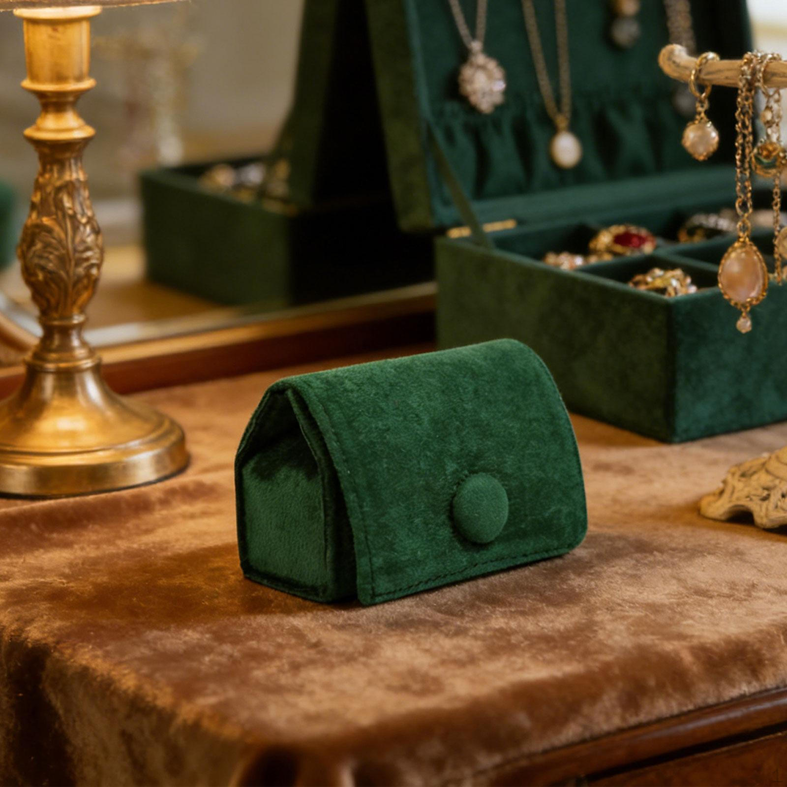 

Jewelry Storage Case Pouch Soft Velvet Box for Wife Women Girl Friend зелений