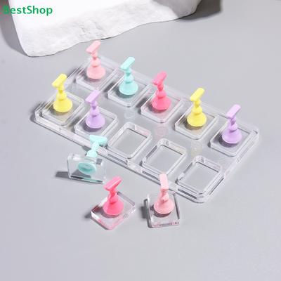 Manicure – Oefenhanden en -voeten voor manicure en pedicure