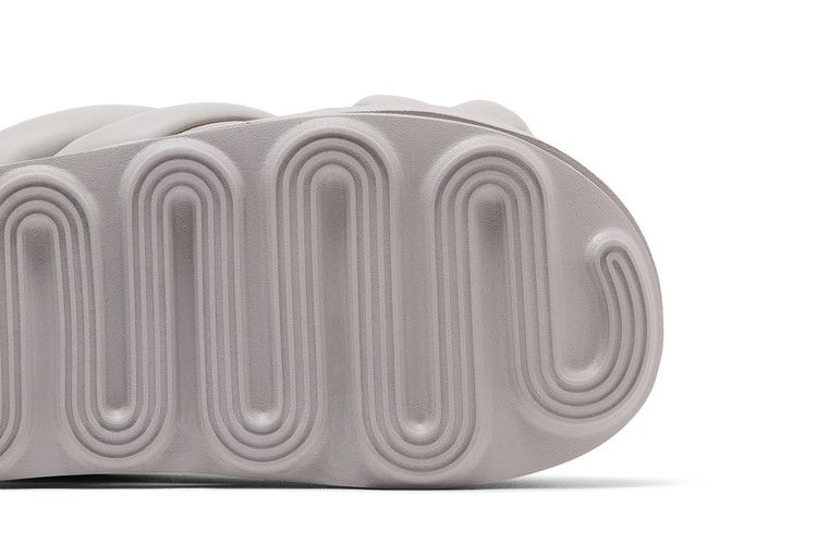 Nike Air Max Isla Sandal Light Iron Ore (Women's)
