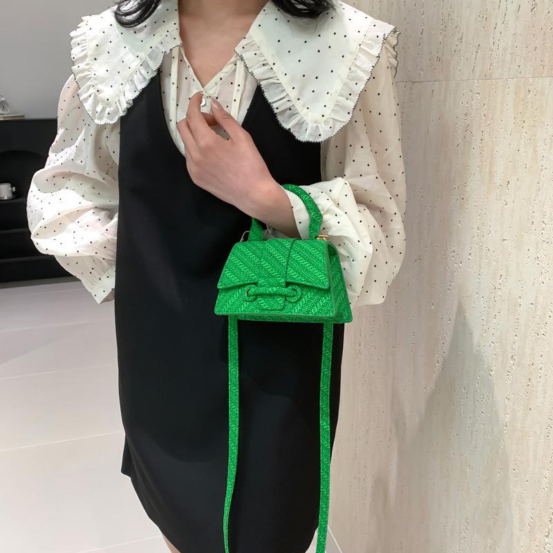 Candy Color Pulling with Personalized Lock Texture Summer Casual and Fashionable Plaid One-shoulder Hand-slide Small Square Bag