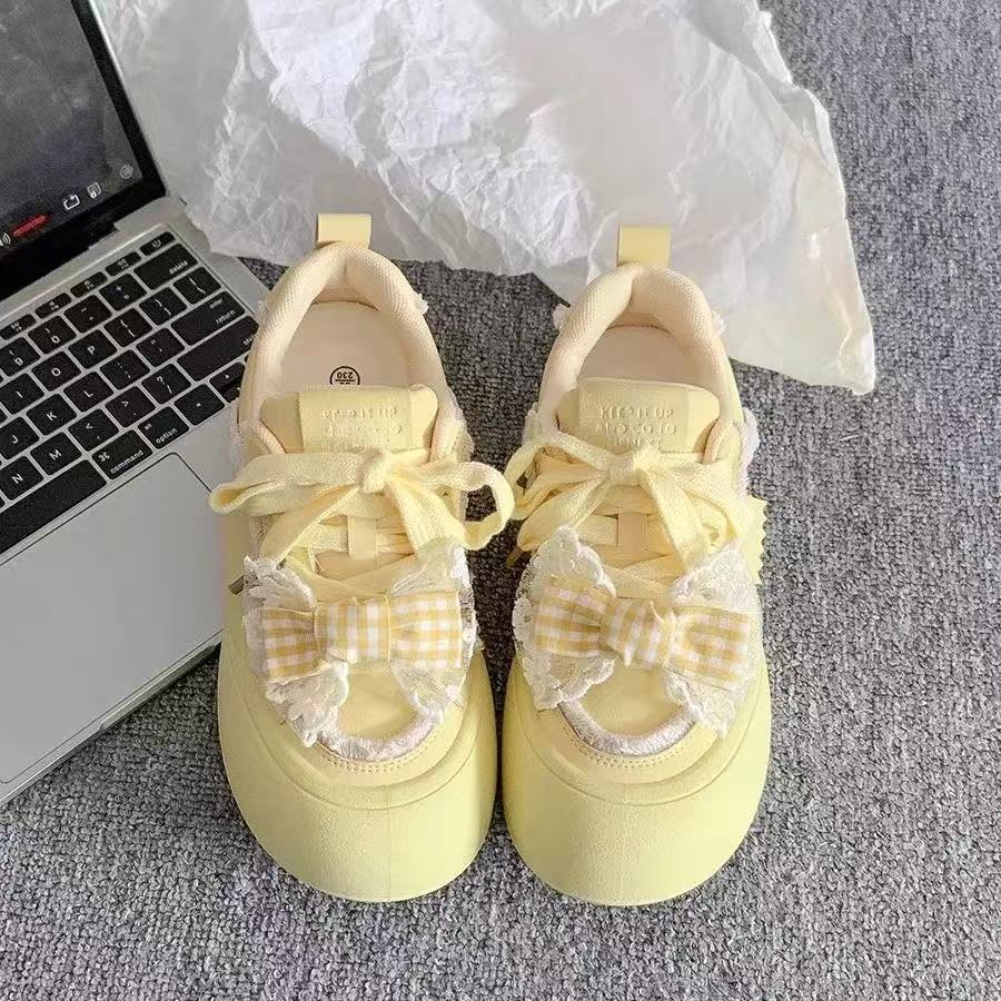 Korean board shoes, new models in autumn, niche non-collision shoes, platform bread shoes