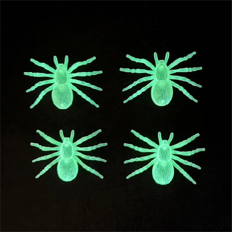 6Pcs Grisly Halloween Noctilucent Spiders Ornament Supply for Creative Crafting