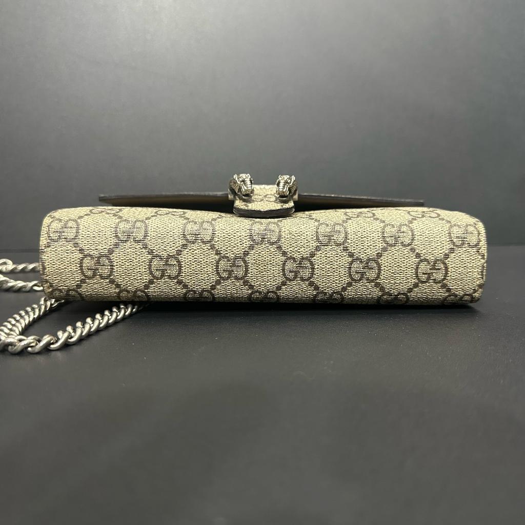 [Pre-Owned] Dionysus Tiger Head Buckle Logo Beige Lining GG High-Quality Synthetic Canvas WOC Wallet Crossbody Shoulder Bag - Very Good #T38YMO