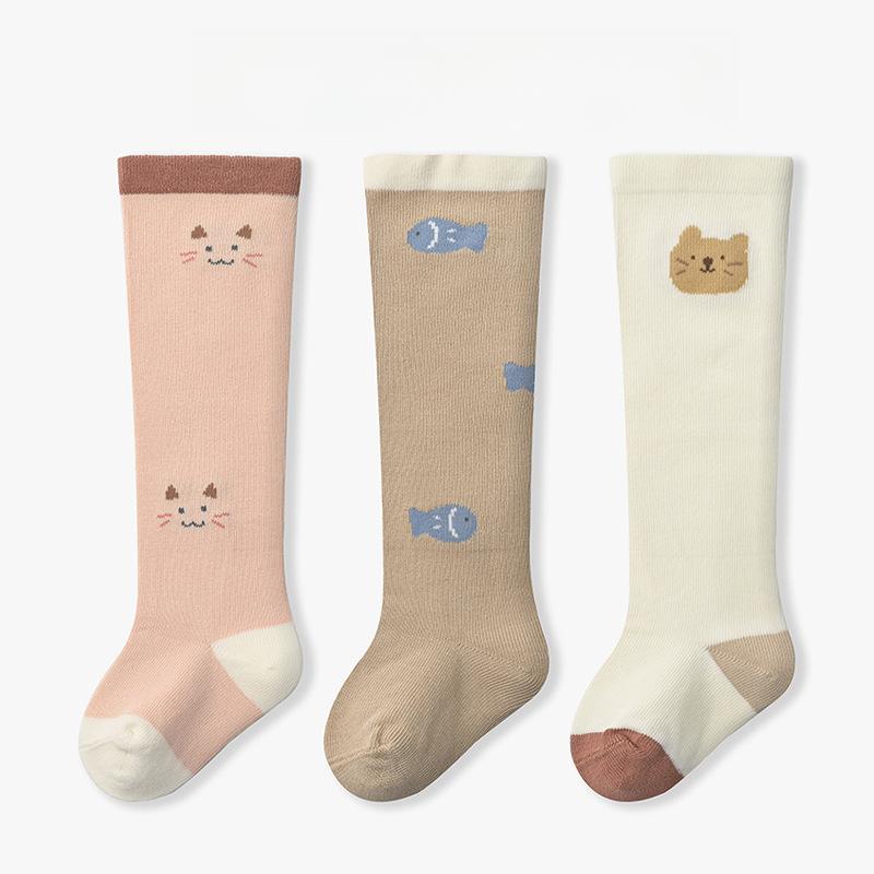 3 pary/partia Dziecięce podkolanówki Dzieci Dziewczynki Chłopcy Miękkie bawełniane długie skarpetki Śliczne hiszpańskie paski Jednolite skarpetki dziecięce dla 0-3 lat