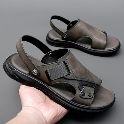 Sandały Męskie letnie buty plażowe w nowym stylu Męskie codzienne buty na plażę Oddychające kapcie Brytyjskie i koreańskie skórzane sandały