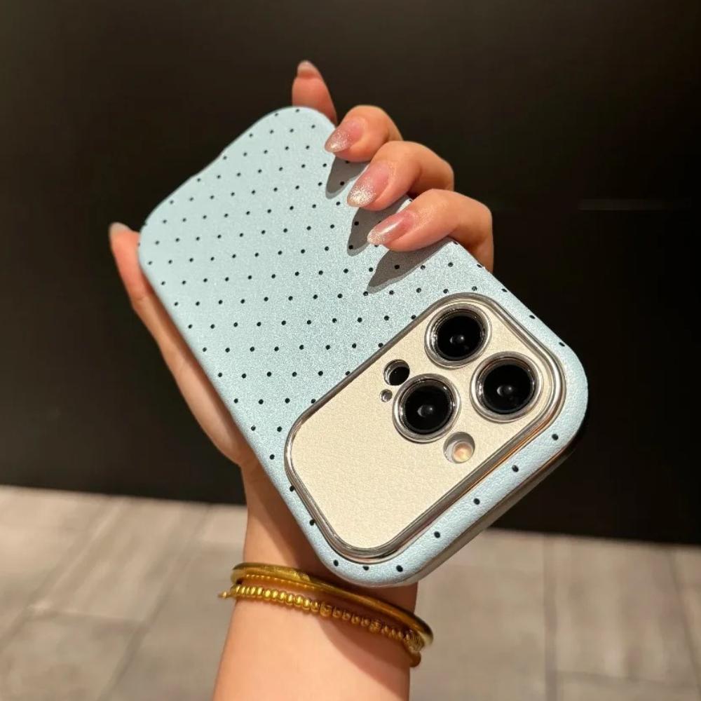 Korea Full Screen Blue Polka Dots Phone Case For 17 Air 17 16 15 14 13 12 11 Pro Max Pro Plus 17 Luxury Back Cover
