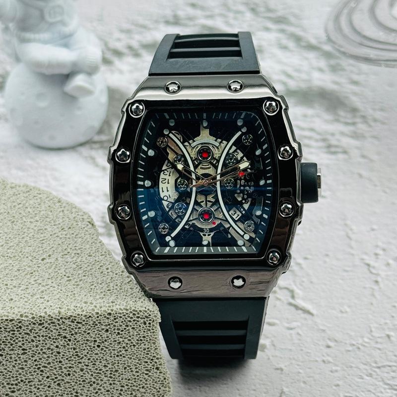 JYL Men's Watch Cool Waterproof Barrel Silicone Strap