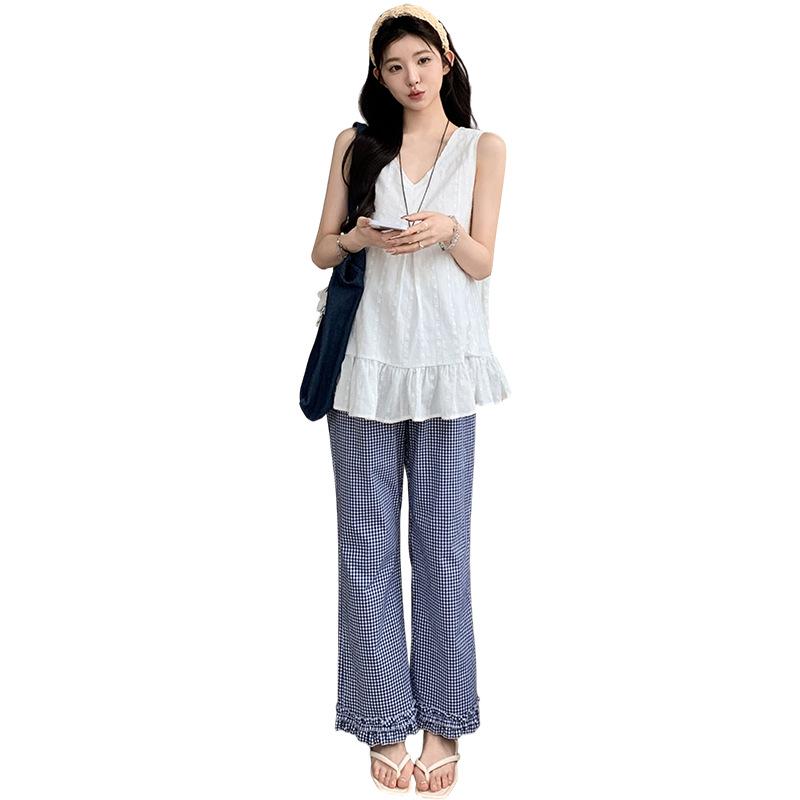 2026 Summer Trendy Maternity Set: Jacquard Top + Plaid Lace Pants M