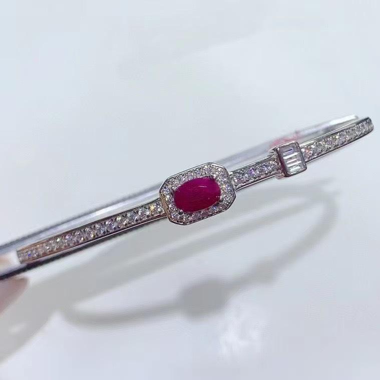 Natural Ruby Light Luxury Bracelet - Exquisite 925 Sterling Silver for Daily Wear