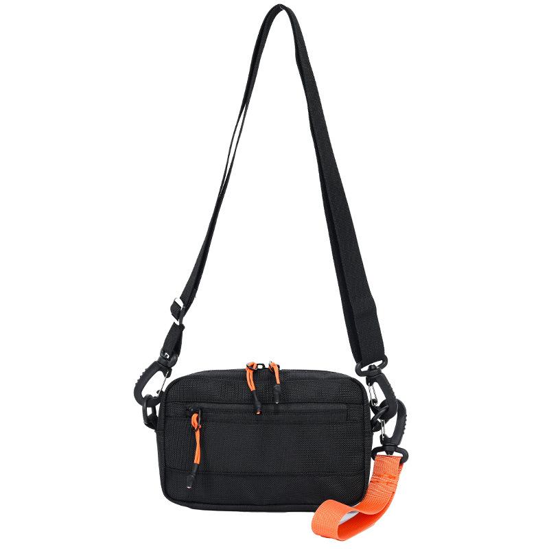 Herrväska Enkelaxel Liten Fyrkantig Väska Nylon Ultralätt Vattenavvisande Casual Mobiltelefon Liten Ryggsäck Crossbody-väska