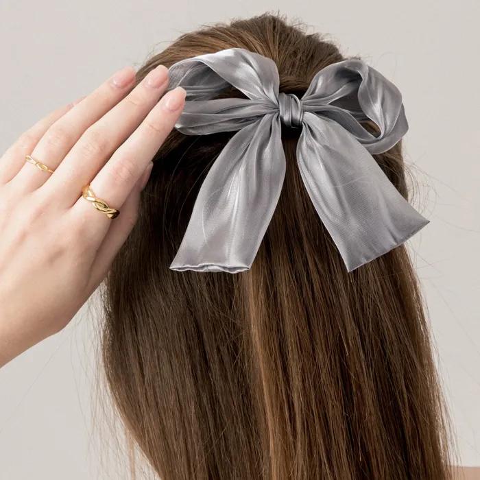 Grey Joli Ribbon Pin
