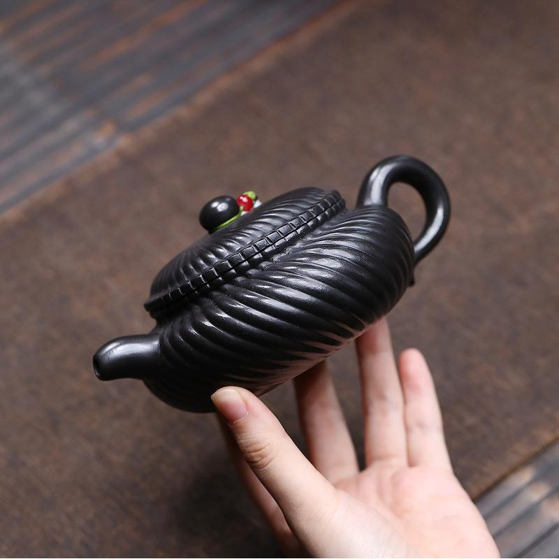 

240ml Yixing Purple Clay Teapots Famous Artists Handmade Rib Pot Raw Ore Dahongpao Reducing Roasting Mud Kettle Zisha Tea Set