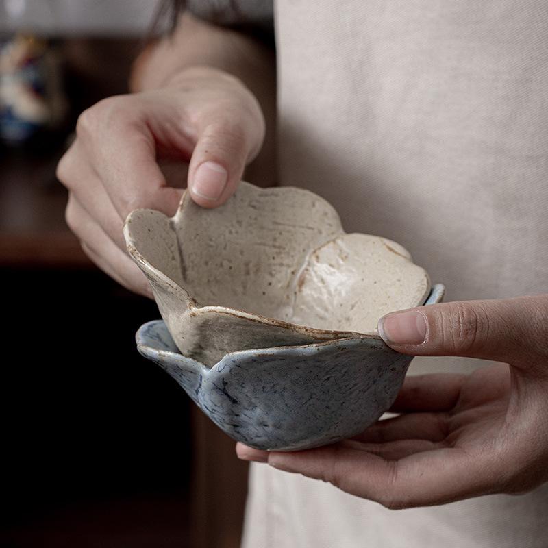 Flower Collection Series Dipping Bowl Hand-Squeezed Japanese Retro Style Hot Pot Taste Plate Ceramic Sauce Vinegar Plate Saucer Household Ceramics