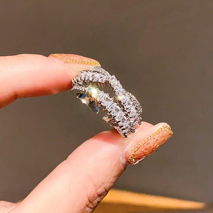 

Элегантное открытое серебряное кольцо с цирконием и геометрическим дизайном для женщин, для офиса StyleB