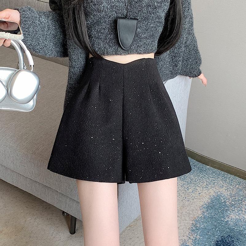 

2024 Женские шерстяные шорты с высокой талией - А-силуэта, с широкими штанинами, утягивающие повседневные брюки для осени/зимы XS чёрный