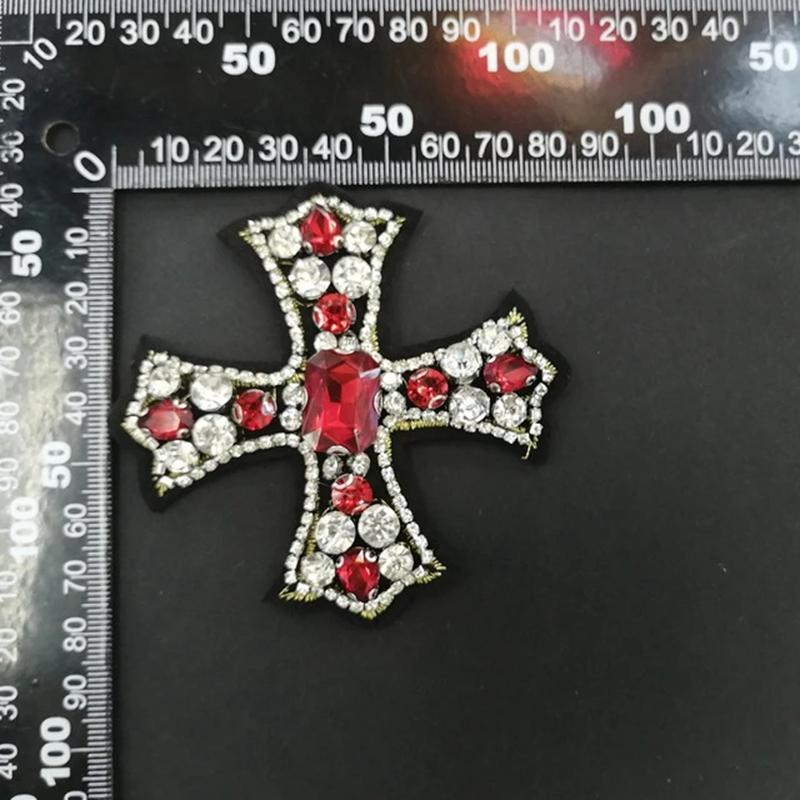 

1 шт., нашивки ручной работы со стразами и бисером, пришитые крестиком, аппликация из бисера для одежды