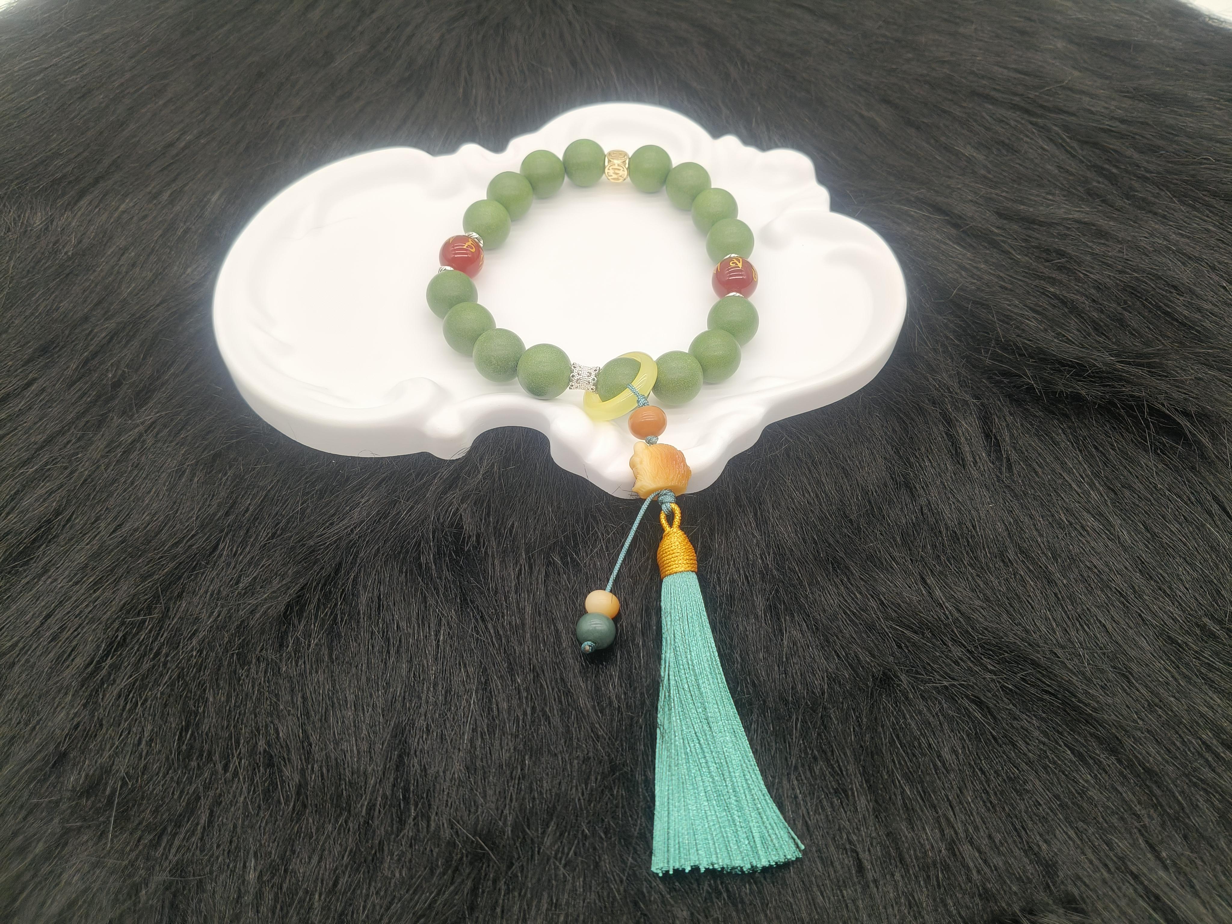 Jade Tassel Zen Calm Incense Handheld
