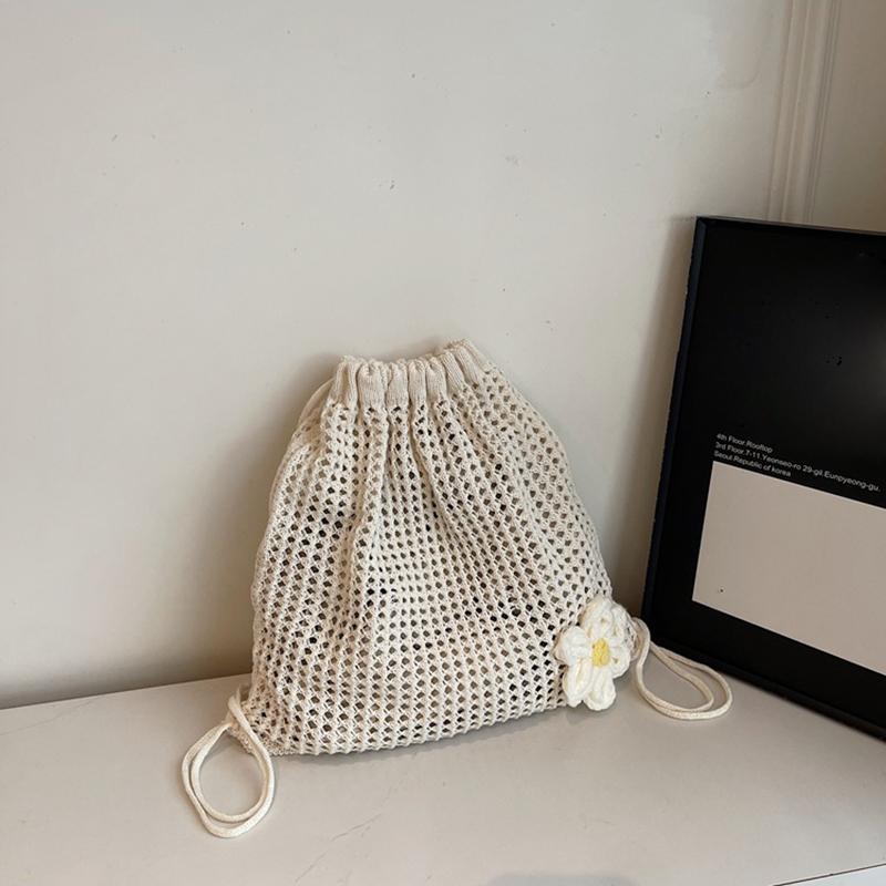 

Fashion Solid Color Floral Decor Crochet Shoulder Bag Woven Women Beach Holiday Bucket Hollow Out Large Capacity Backpack AVE 36x38cm бежевый