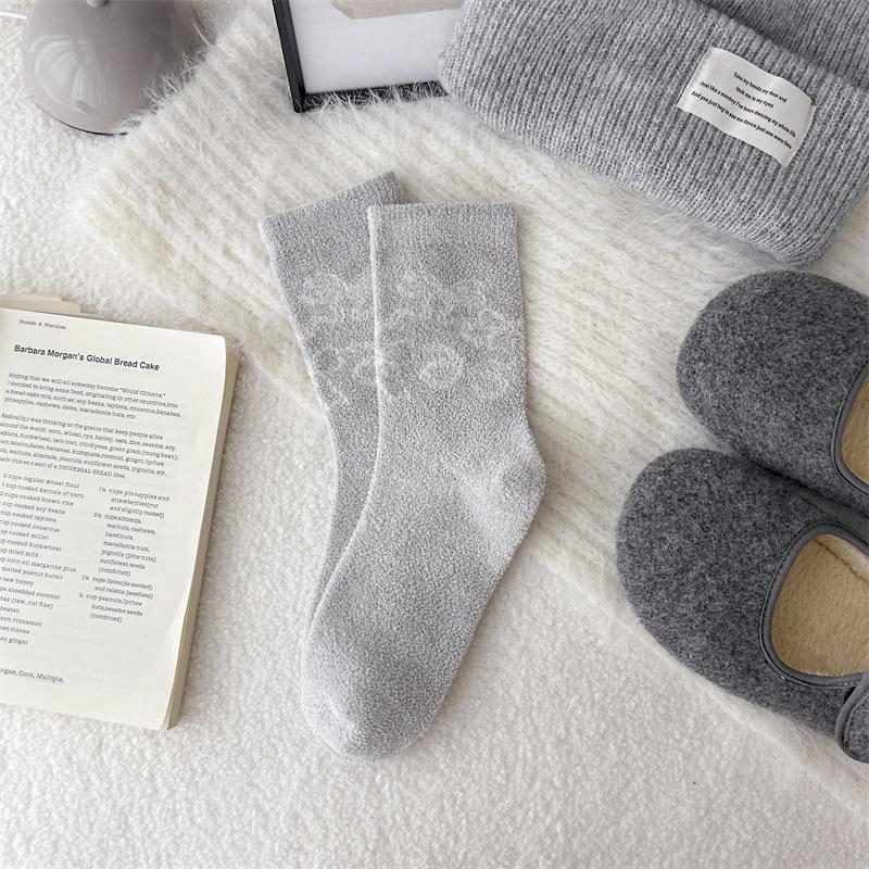 

Женские осенне-зимние утолщенные бархатные носки-трубы с бантом, теплые и удобные для сна 1 pair серый/синий