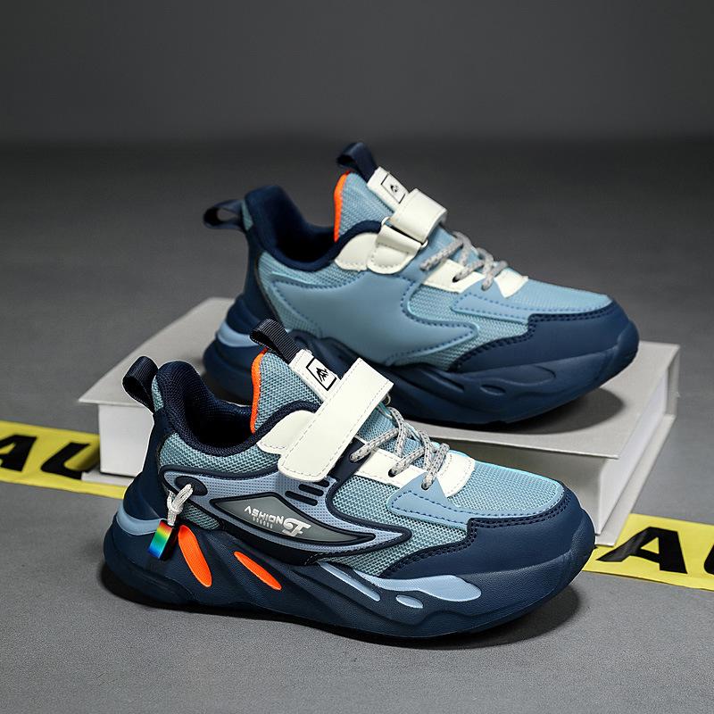 Boys shoes sports shoes autumn new mesh shoes soft sole children middle and older children boys mesh white shoes students