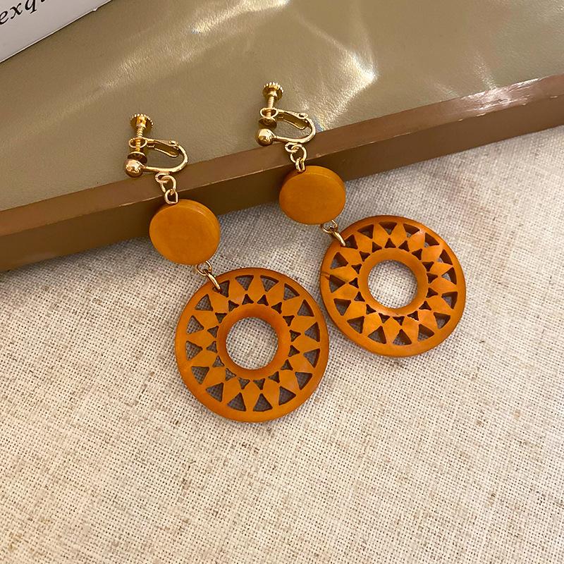 Coffee-Colored Wooden Bead Teardrop Tassel Earrings In Retro Ethnic Style
