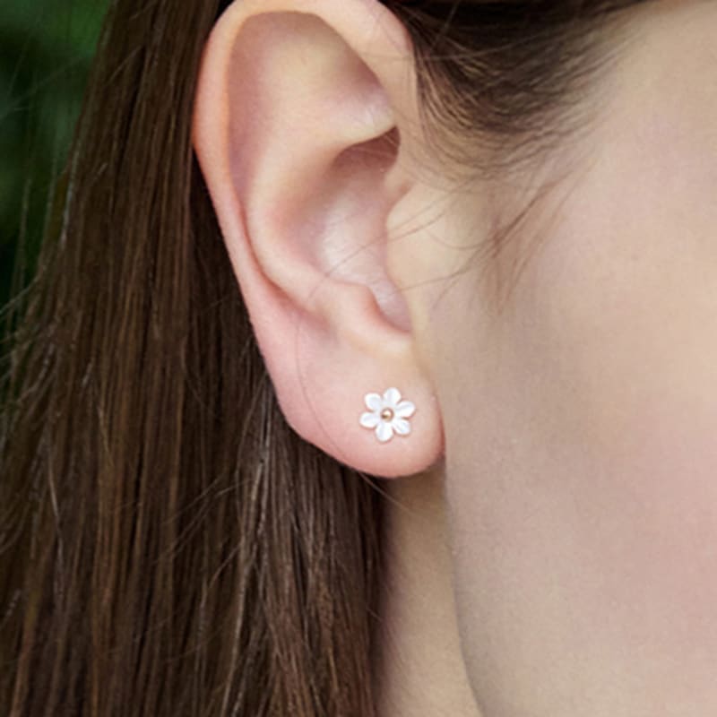

MAYBETOI 14k Flower Mother-of-Pearl Earrings 14K pink gold