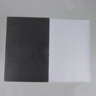 2Pcs Sewing Plastic Canvas Sheets Black/White Mesh Sheets For Diy Embroidered Woven Crafts 30*20Cm