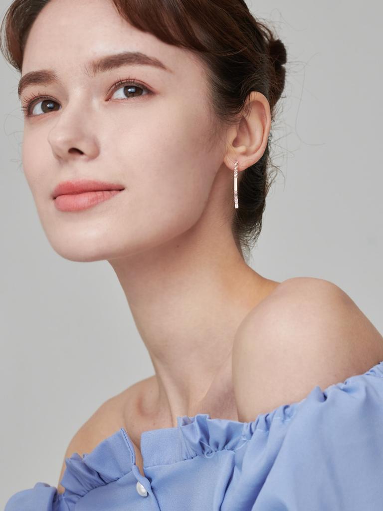 14K Square Cut Drop One-Touch Earrings (Gold Filled) C24EGF138