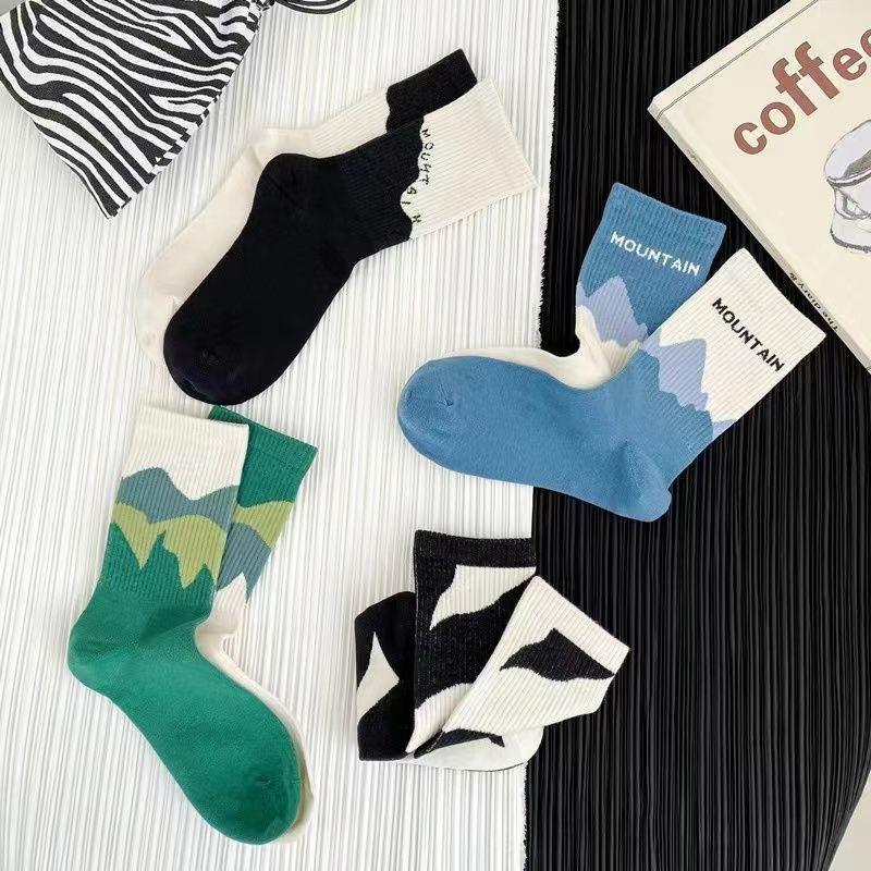 Style Men Socks Asymmetrical Pattern Street Hip Hop Skateboard Man Cotton Sock Breathable