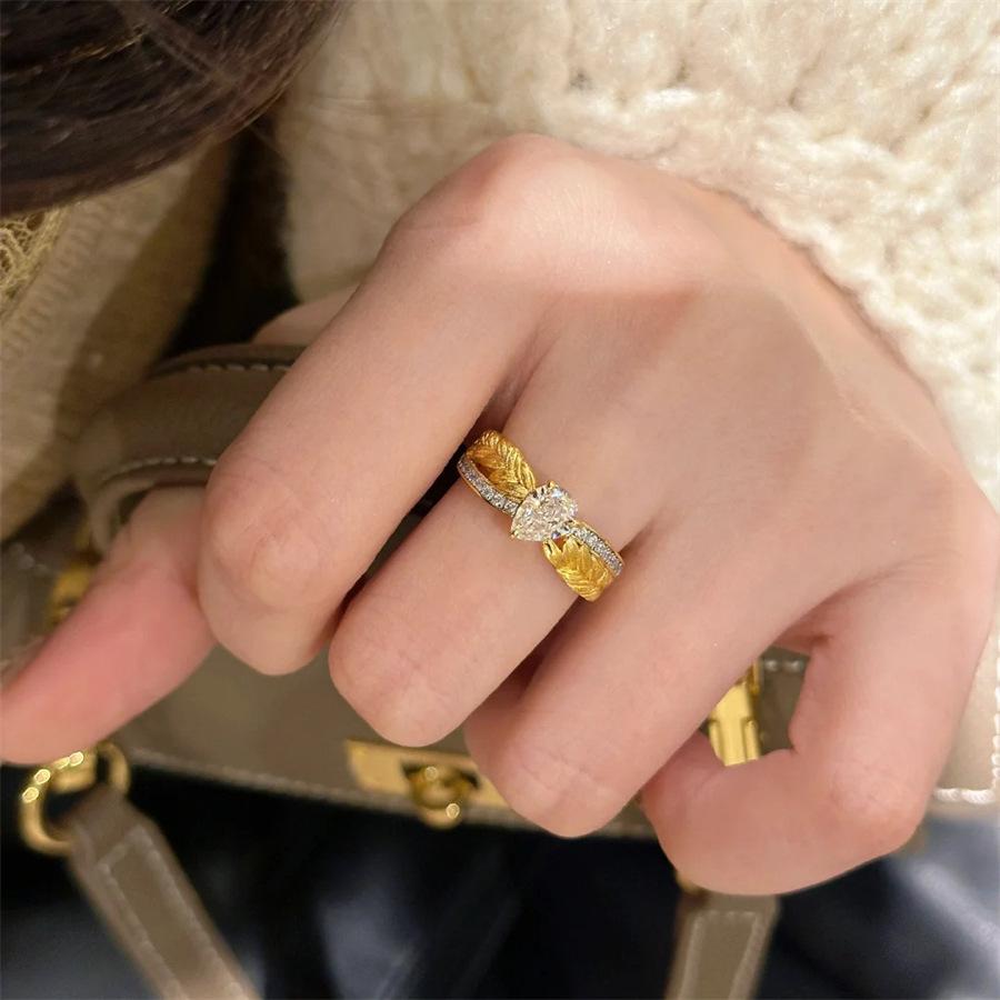 Anello in pietra preziosa hot-selling dal vivo design femminile anello dito indice anello aperto