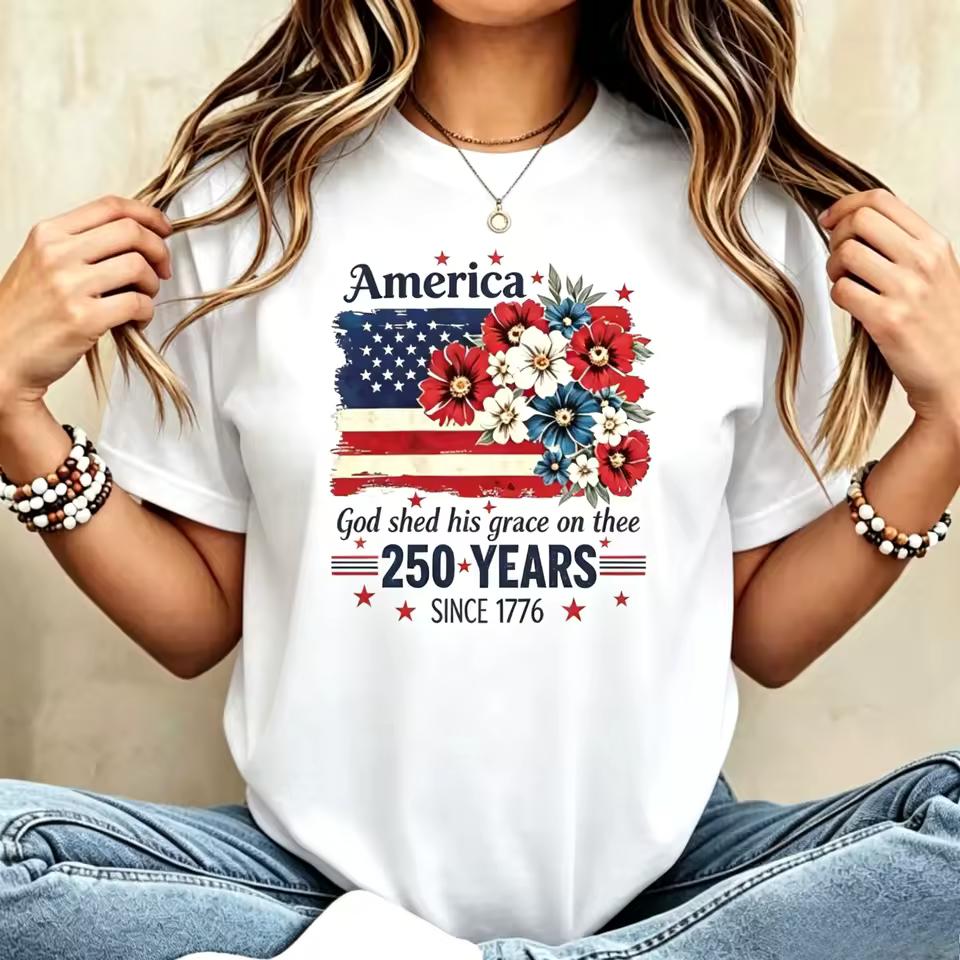 Vintage Floral USA Flag 250th Anniversary T-Shirt America Patriotic 4th of July Short Sleeve Oversized Casual Tops for Women Men