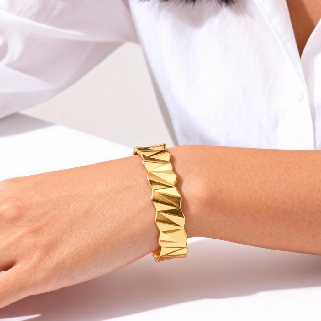 Multi-layer Lines Stainless Steel Wide Cuff Bangle for Women, Non Fading Gold Plated Open Bracelets, Waterproof Jewelry