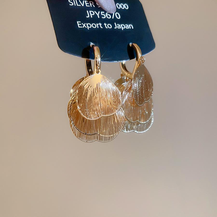 Vergoldete ineinandergreifende runde Ohr-Manschetten - Minimalistische Luxus-Ohrringe